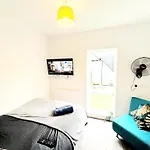 Cozy Studio In Angel
